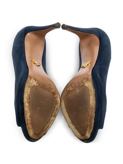 Pre-owned Prada Suede Pumps In Blue