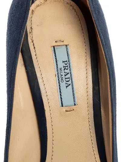 Pre-owned Prada Suede Pumps In Blue