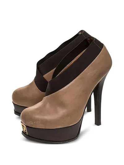 Pre-owned Fendi 135mm Sta Boots In Brown