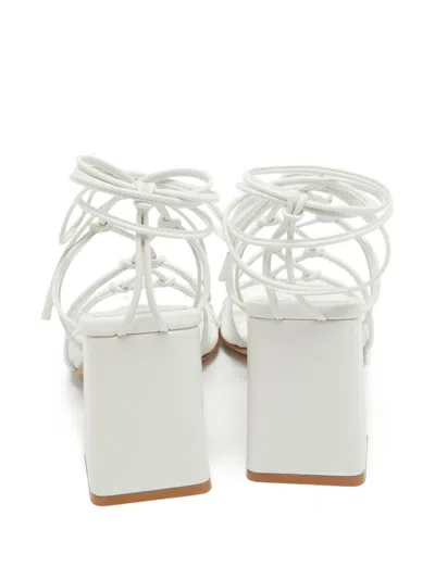 Pre-owned Gianvito Rossi  90mm Minas Sandals In White