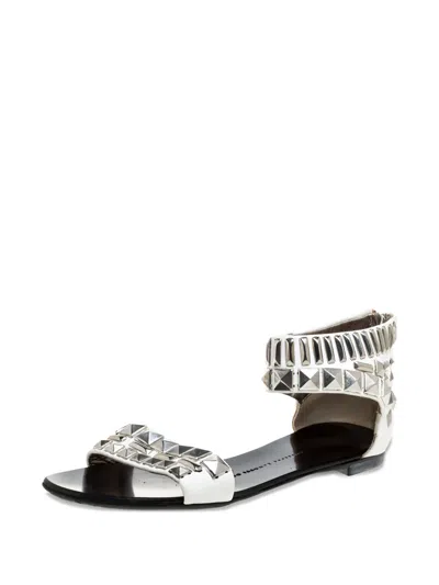 Pre-owned Giuseppe Zanotti Vintage  Studded Flat Sandals In White