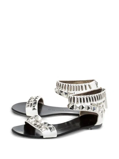 Pre-owned Giuseppe Zanotti Vintage  Studded Flat Sandals In White