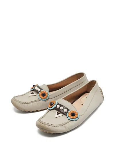 Pre-owned Fendi Floral-appliqué Loafers In Gray