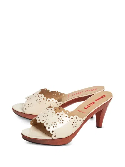 Pre-owned Miu Miu 85mm Leather Mule Sandals In White