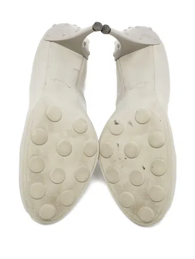 Pre-owned Tod's Vintage Studded Heeled Pumps In Gray