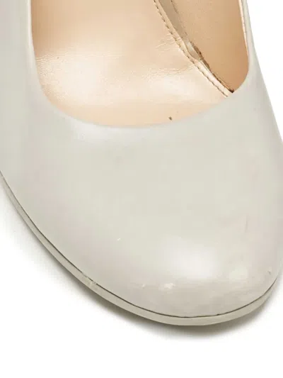 Pre-owned Tod's Vintage Studded Heeled Pumps In Gray