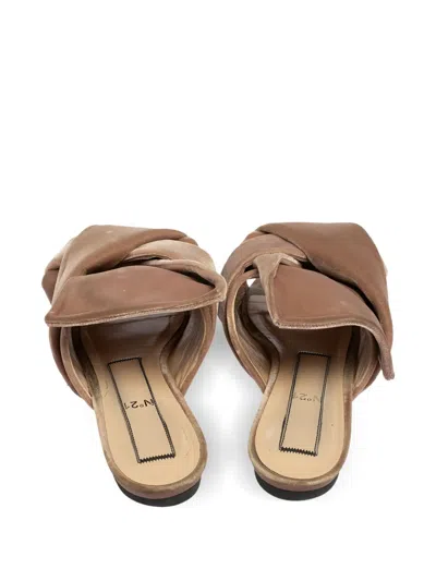 Pre-owned N°21  Knotted Velvet Slide Sandals