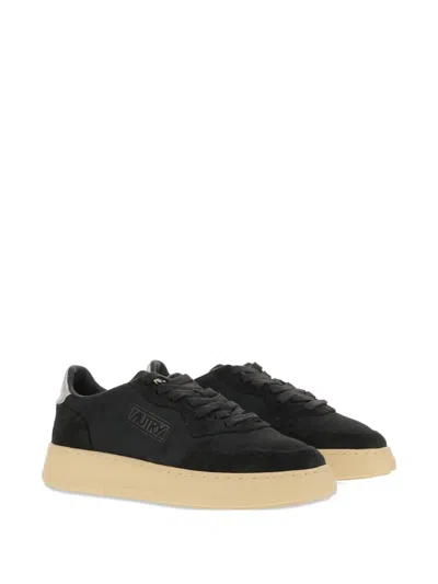 Autry Suede Sneakers In Black