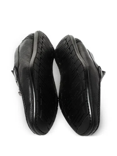 Pre-owned Versace Medusa-plaque Loafers