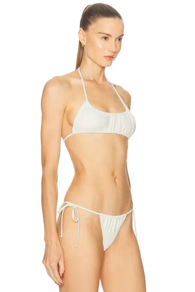 Éterne Rosie Bikini Top In White