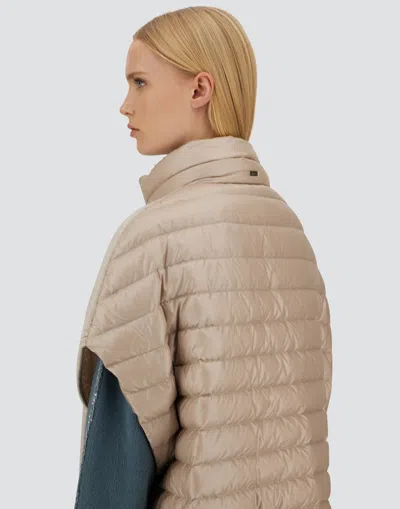 Herno Resort Poncho In Knit & Nylon Ultralight In Neutral