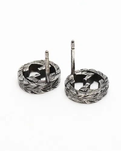 Gucci Interlocking G Arabesque Silver Studs Earrings In Metallic