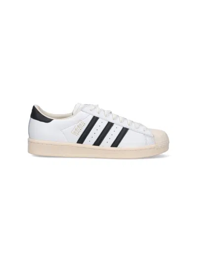 Adidas Originals Superstar 82 Leather Low-top Sneakers In White