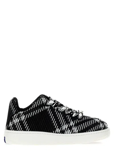 Burberry Dynamic Pattern Sneakers With Comfortable Sole