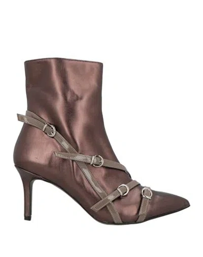 Divine Follie Woman Ankle Boots Taupe Size 8 Textile Fibers