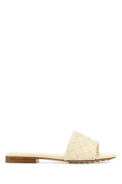 Bottega Veneta Ivory Leather Parco Slippers