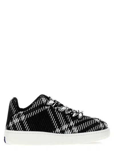 Burberry Dynamic Pattern Sneakers With Comfortable Sole
