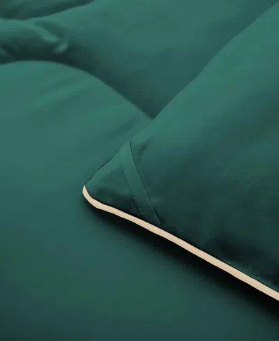 Unikome Soft Silky All Season Down Alternative Comforter, King In Green
