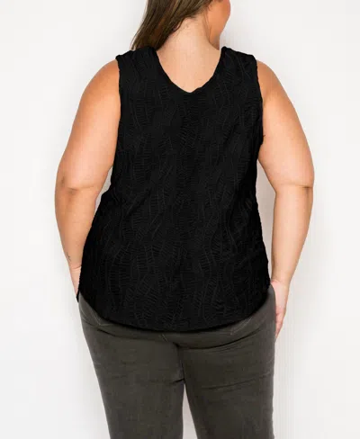 Coin 1804 Plus Size Spiral Wave Texture Double V-neck Curved Hem Tank Top In Black