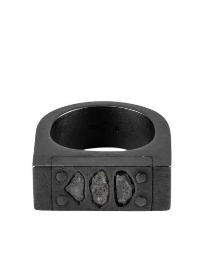 Parts Of Four Plate Single Three-diamond-slab Ring In Black