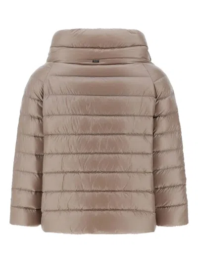 SOFIA 高领绗缝夹克