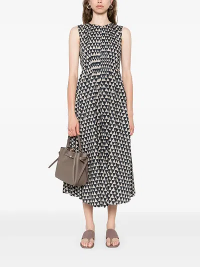 S Max Mara Falten-midikleid Mit Triangel-print In Black