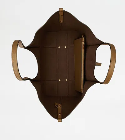 Tod's T Timeless Medium Leather Shopper