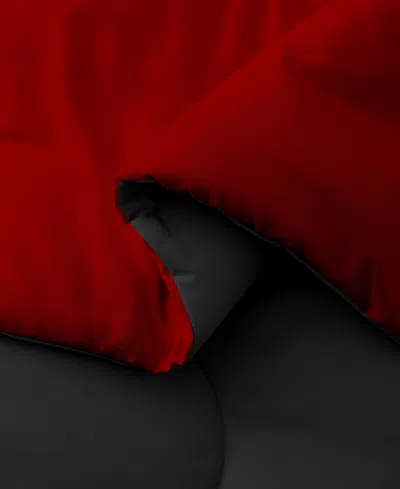 Unikome Lightweight Reversible Quilted Down Alternative Comforter, King In Red