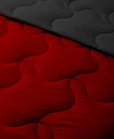 Unikome Lightweight Reversible Quilted Down Alternative Comforter, King In Red
