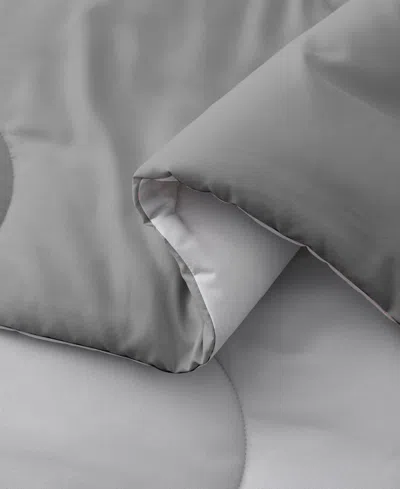 Unikome Lightweight Reversible Quilted Down Alternative Comforter, King In Gray