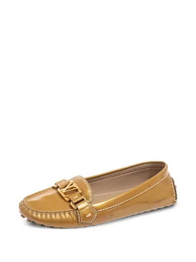 Pre-owned Louis Vuitton Logo-plaque Loafers