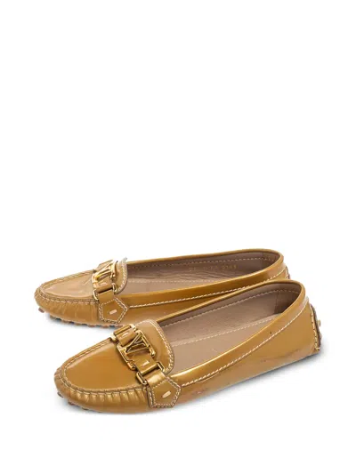 Pre-owned Louis Vuitton Logo-plaque Loafers