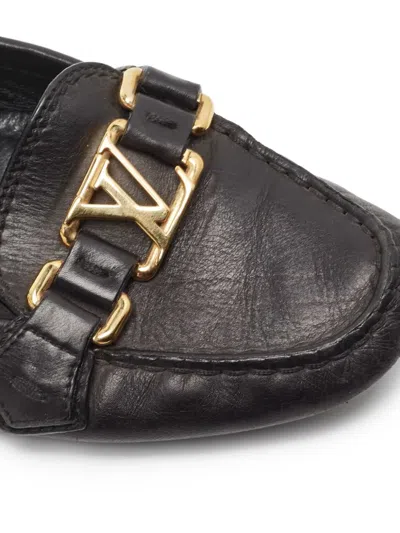 Pre-owned Louis Vuitton Lv-plaque Loafers In Black