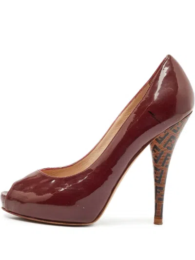 Pre-owned Fendi Patent-finish Pumps In Red