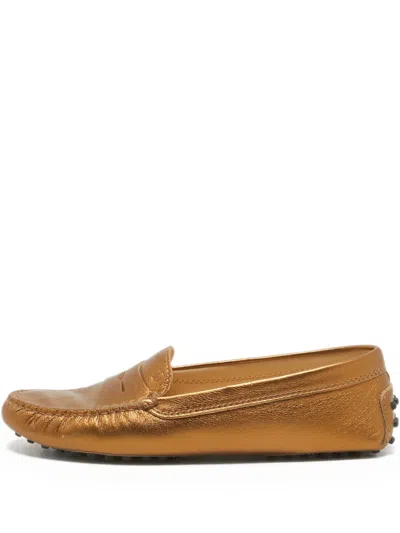 Pre-owned Tod's Vintage Metallic-finish Leather Loafers In Gold