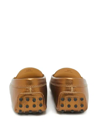 Pre-owned Tod's Vintage Metallic-finish Leather Loafers In Gold