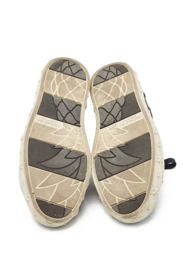 Pre-owned Aquazzura  L.a Star-embellished Sneakers In Black