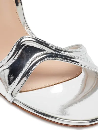 Pre-owned Gianvito Rossi  110mm Metallic Sandals In Silver