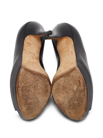 Pre-owned Gucci Peep-toe Heeled Pumps In Black