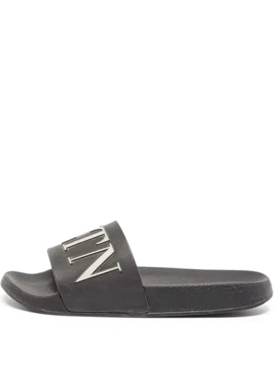 Pre-owned Valentino Garavani Vltn Slides