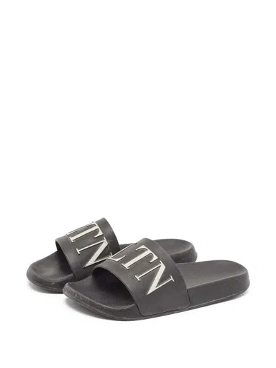 Pre-owned Valentino Garavani Vltn Slides