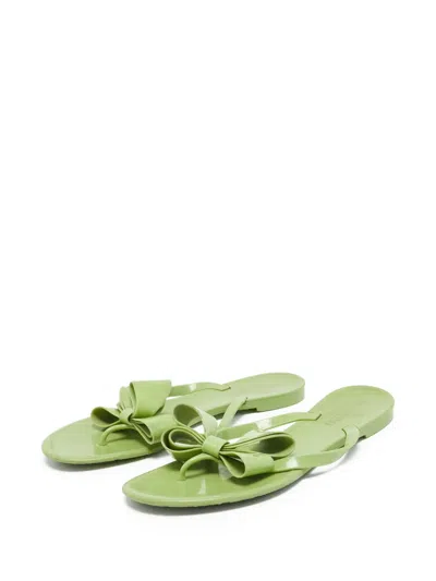 Pre-owned Valentino Garavani Bow-detailed Flip-flops In Green