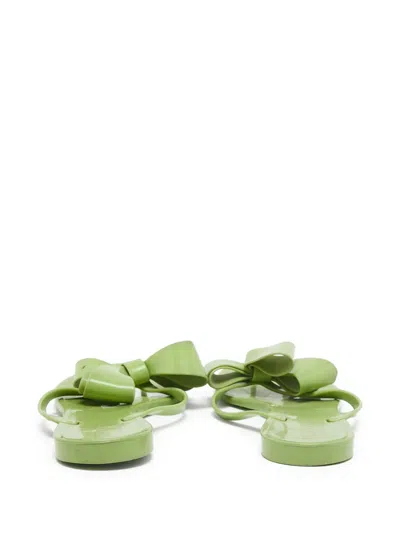 Pre-owned Valentino Garavani Bow-detailed Flip-flops In Green