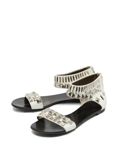 Pre-owned Giuseppe Zanotti Vintage Studded Ankle-strap Flat Sandals In White