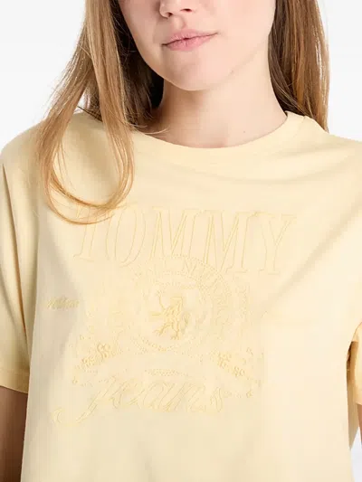 Tommy Jeans Embroidered-logo T-shirt In Yellow