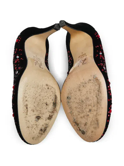 Pre-owned Gina 100mm Crystal-embellished Velvet Pumps In Black