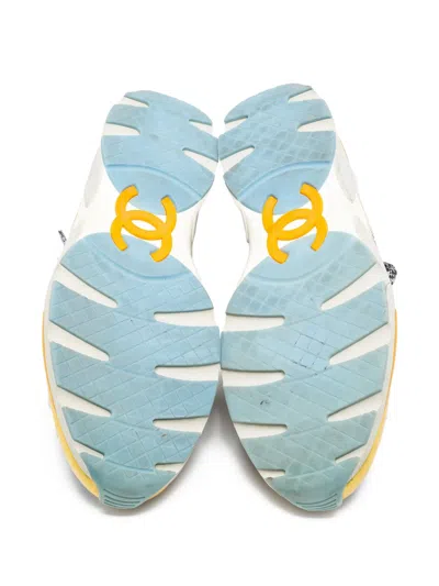 Pre-owned Chanel Tweed Sneakers In Gold