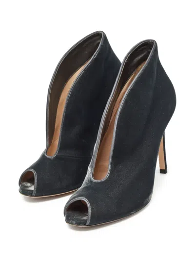 Pre-owned Gianvito Rossi  100mm Velvet Peep-toe Pumps In Black