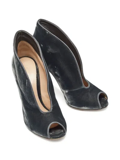 Pre-owned Gianvito Rossi  100mm Velvet Peep-toe Pumps In Black