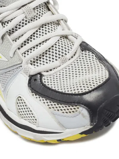 Pre-owned Vetements X Reebok  Spike Runner 200 Mesh-panelled Sneakers